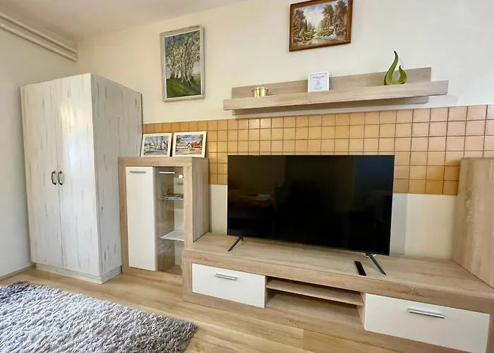 דירה Julia Apartmanhaz