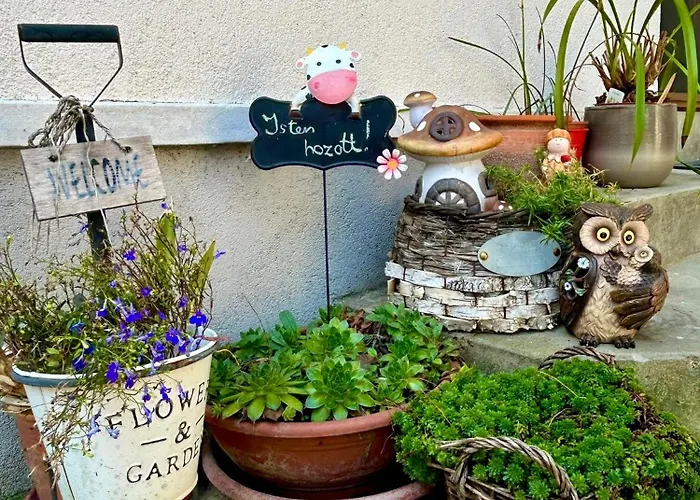 Julia Apartmanhaz דירה *