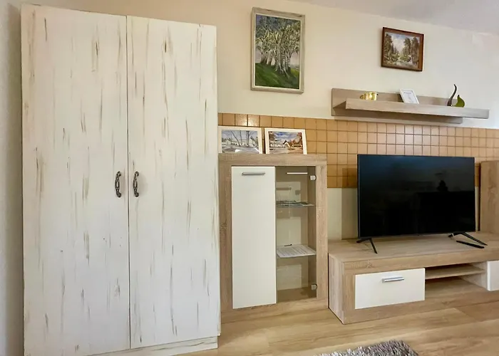 Julia Apartmanhaz *